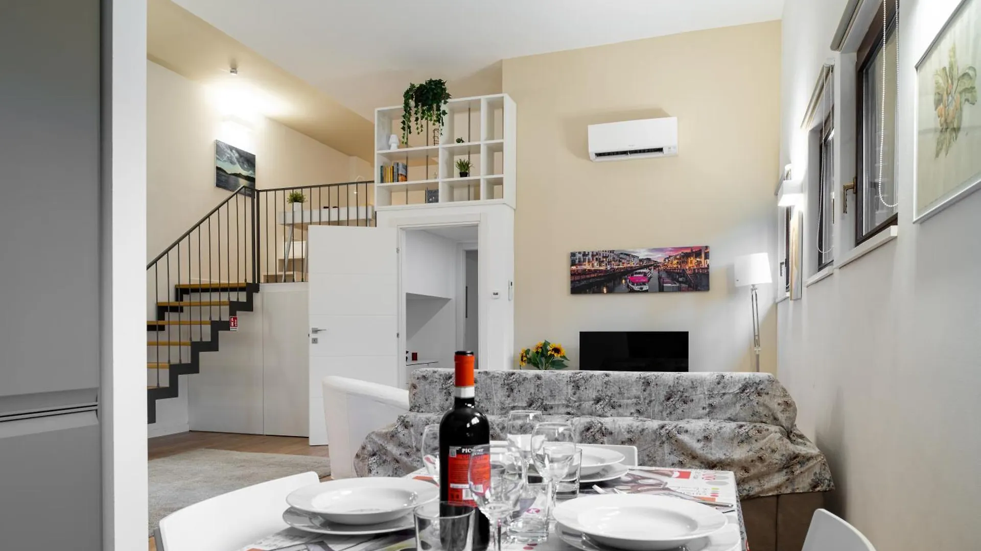Lucy'S Loft - Mm3 Daire San Donato Milanese