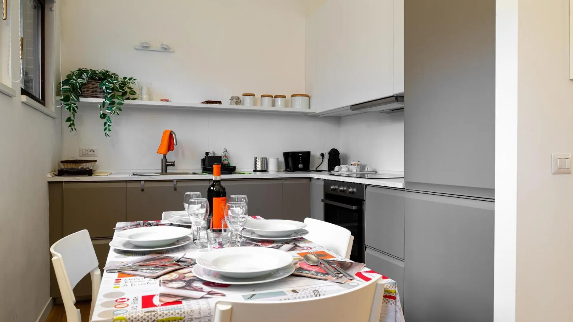 Lucy'S Loft - Mm3 Daire San Donato Milanese